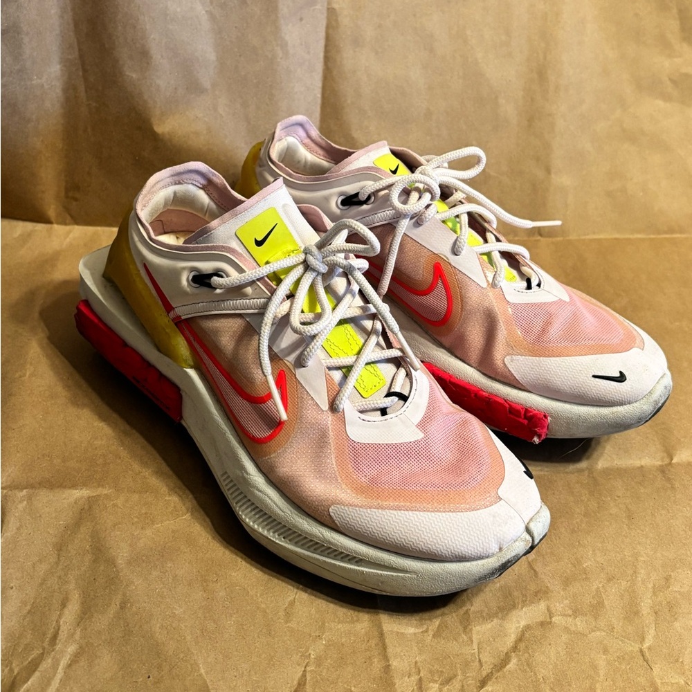 Nike women’s Hot Pink and Yellow Running Athletic Sneakers Size 9